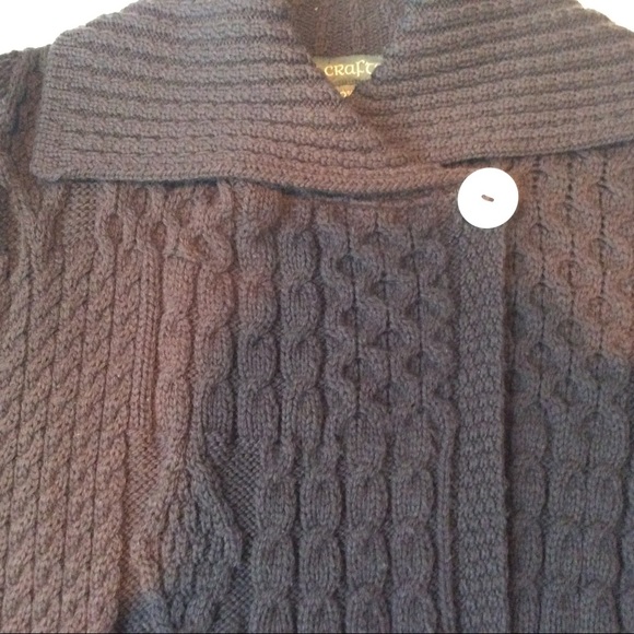 Sweater - Picture 3 of 5